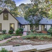 Craftsman Home and Horse Retreat