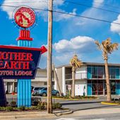 Mother Earth Motor Lodge